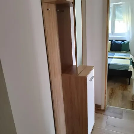 Pavle I Dora Tara Apartment *